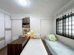 Blk 739 Jurong West Street 73 (Jurong West), HDB 4 Rooms #581706281